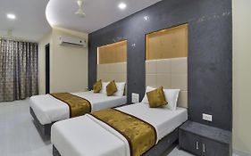 Hotel Aroma- Dadar